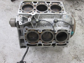 Peugeot citroen низ двигуна 3.0 v6 10fj3n xfx, фото