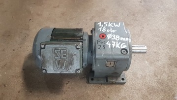 Мотор-редуктор SEW 1.5 KW 15 16 18 20 29 30 об / хв