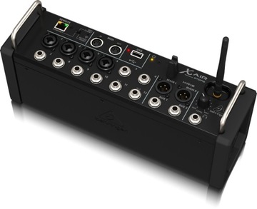 12-канальный микшер Behringer XR12