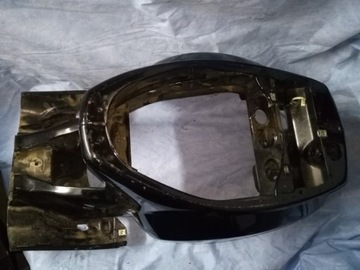 PIAGGIO VESPA 125 2008r RAMA,KAROSERIA TYŁ