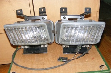 OPEL KADETT E HALOGEN LEVÝ HELLA -1988 VELMI DOBRÝ ORIG.