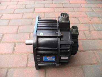 SILNIK SERVO SANYO DENKI 68ZBM140HBS70