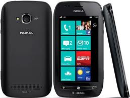 TELEFON NOKIA LUMIA 710