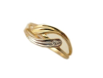 Piękny złoty pierścionek z cyrkonią w próbie 585!