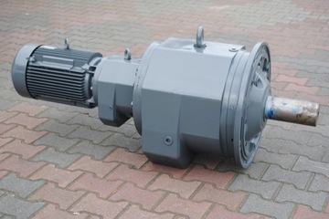 Motoreduktor kołnierzowy 9.2kw. 9,5obr./min.. SEW