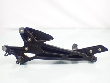 КОМПЛЕКТ ПОДНОГИ ВОДИТЕЛЯ ПРАВЫЙ HONDA CBF 1000 SC64