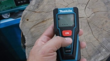 ЛАЗЕРНЫЙ ДАЛЬНОМЕР MAKITA LD030P 30 МЕТРОВ НОВЫЙ