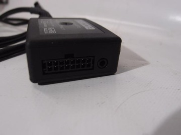 ADAPTÉR USB C860V6572 MAZDA CX7 CX-7