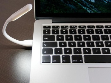 ГИБКАЯ USB СВЕТОДИОДНАЯ ЛАМПА ДЛЯ НОУТБУКА 1,5 Вт