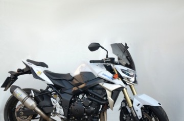 ВЕТРОВОЕ СТЕКЛО МОТОЦИКЛА SUZUKI GSR 750 LOSTER ОБТЕКАТЕЛЬ