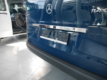 Полоска закрылка над номерами Mercedes V-Class W447