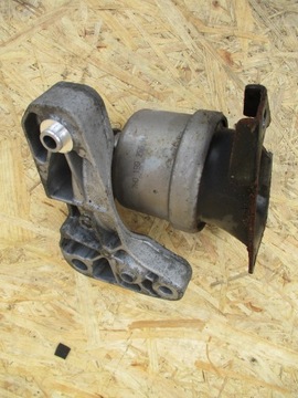 VW T5 2.5 TDI LAPA PODUCHA SILNIKA 7H0199256H