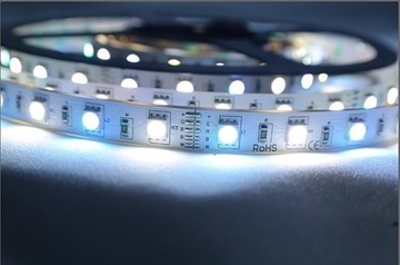 KIT Светодиодная лента 300 SMD RGBW 5050 пульт 2м