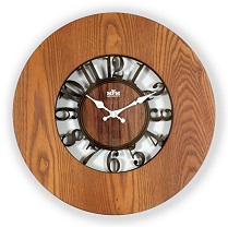 Часы настенные деревянные, металлические цифры E07.3665