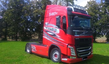 НАКЛЕЙКИ FUZY LOGO VOLVO FH 4 12 13 16