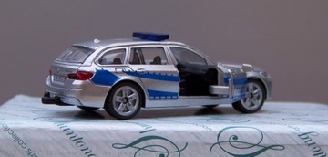 SIKU 1401 BMW 520i 5ER TOURING ESTATE POLIZEI