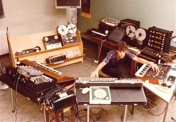 Yello - Флаг - Бонусный компакт-диск серии Remaster Series The Race