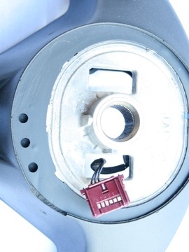 КОЖАНЫЙ РУЛЬ MERCEDES W218 CLA W117 W176 W212