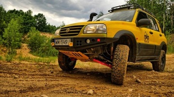 Suzuki Grand Vitara I стальной задний бампер