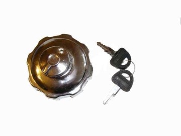 КРЫШКА ТОПЛИВНОГО БАКА С КЛЮЧОМ URSUS C360 385