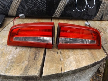 VOLVO S60 II LAMPA PRAWA LEWA TYŁ W KLAPĘ ORYGINAŁ