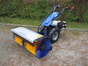 Трактор двухосный BCS 740, измельчитель пней