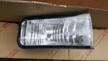 HALOGEN PRAVÝ MLHOVKA TOYOTA LAND CRUISER R