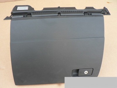 Dw passat b8 бардачок пассажира 3g1857097 фото №1