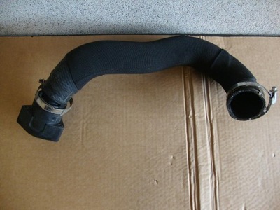 Audi q5 8r0 шланг, труба интеркулер правая фото №1