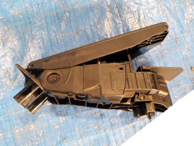 Audi q3 rs педаль газу 1k1723503as фото №1