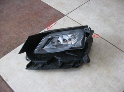 Левый противотуманная фара --- mazda 3 ---- 2009 !!! фото №1