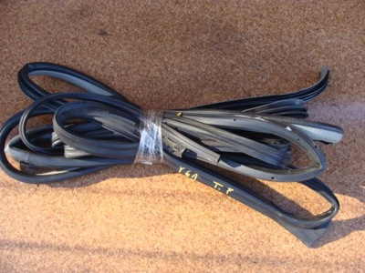 Nissan patrol y61 03r прокладка дверь задняя правый фото №1