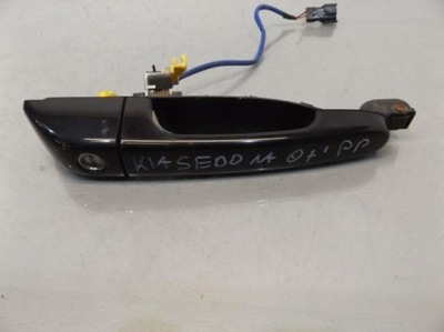 Ручка дверь правый перед kia sedona фото №1