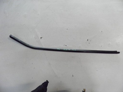 VW T4 TRANSPORTER GASKET TRIM DOOR FRONT LEFT EXTERIOR - milautoparts-fr.ukrlive.com