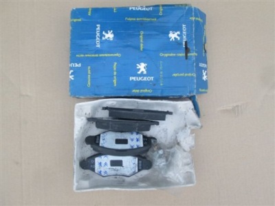 Тормозные колодки тормозные перед peugeot 206 306 оригинал фото №1