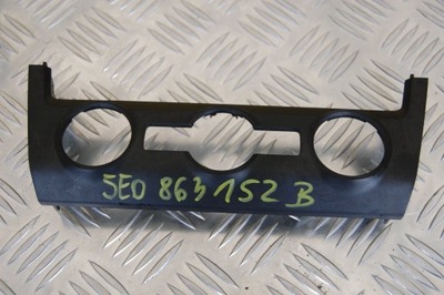 Рамка dekor octavia iii 5e0 5e0863152b фото №1