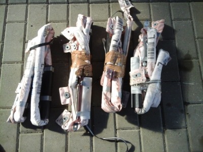 Suzuki vitara новый model шторка безопасности левая фото №1