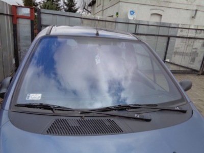 Стекло лобовое передок  renault megane scenic 1 96-99 фото №1