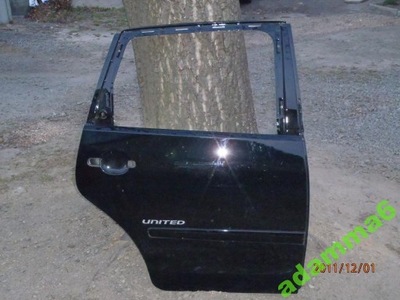 Двері vw polo двері праве задня 6q6 задні фото №1