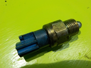 Mazda 6 датчик передача заднього фото №1