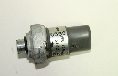 Toyota mr2 99-07 1.8 vvti датчик кондиціонера фото №1