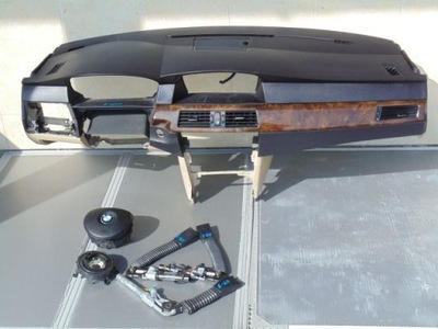 Панель приладів консоль подушка безпеки bmw 5 e60 e61 2005 rok. фото №1