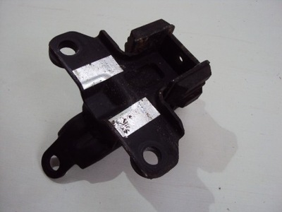 Кронштейн подушка двигателя mazda cx3 фото №1