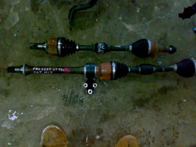 Kia pro ceed ii 1.6t-gdi 2012 2017 приводной вал левая a/t фото №1