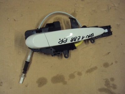 Ручка зовнішня права bmw 1 e88 фото №1