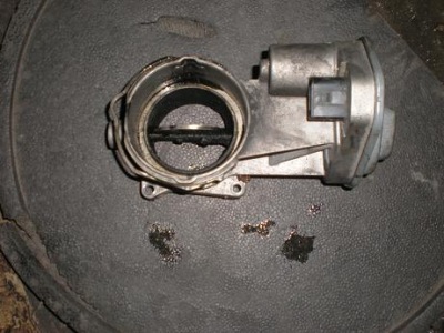 Vw touareg audi q7 дросельна заслінка 5.0tdi фото №1