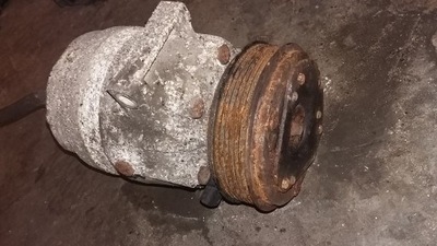 Trafic 2.5dci компресор компресор кондиціонера фото №1