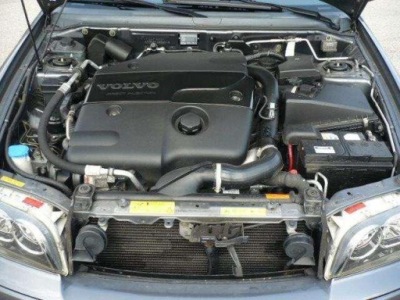 Приводной вал длинная правый  шрус  volvo v40 s40 1.9 dci фото №1