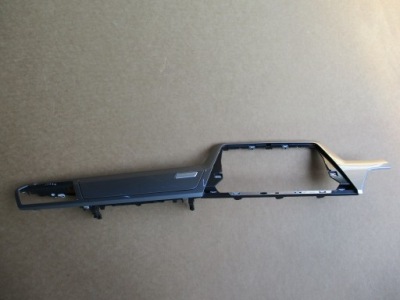 Молдинг консолі vw touran 5ta фото №1