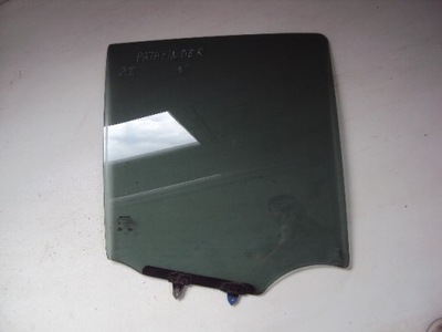 Скло правий задня nissan pathfinder 2005 rok фото №1